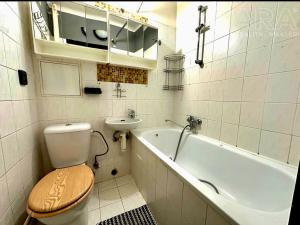 Pronájem bytu 2+1, Stochov, J. A. Komenského, 43 m2