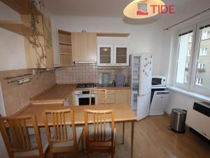 Pronájem bytu 1+1, Praha - Žižkov, Viklefova, 47 m2