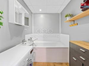 Prodej bytu 3+1, Děčín - Děčín II-Nové Město, Dvořákova, 75 m2