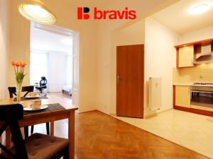 Pronájem bytu 1+1, Brno, Slovákova, 53 m2
