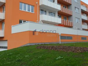 Pronájem bytu 1+kk, Praha - Kyje, Sicherova, 31 m2
