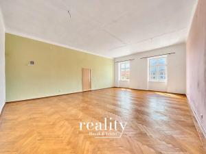 Pronájem bytu 3+1, Znojmo, Horní náměstí, 120 m2