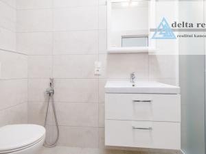 Prodej bytu 2+kk, Šumperk, Jesenická, 65 m2