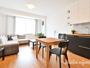 Pronájem bytu 2+kk, Brno, Přadlácká, 56 m2