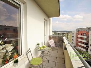 Pronájem bytu 2+kk, Brno - Žebětín, Křepelčí, 45 m2