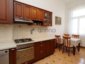 Pronájem bytu 2+1, Praha - Vinohrady, Polská, 79 m2