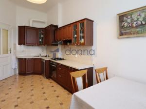 Pronájem bytu 2+1, Praha - Vinohrady, Polská, 79 m2