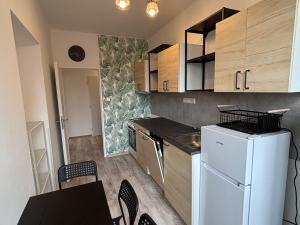 Pronájem bytu 3+1, Hradec Králové, Pod Strání, 73 m2