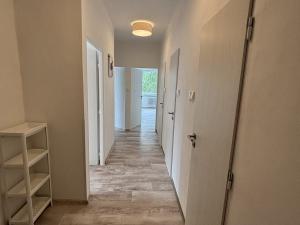 Pronájem bytu 3+1, Hradec Králové, Pod Strání, 73 m2