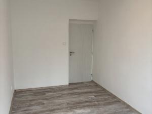 Pronájem bytu 3+1, Hradec Králové, Pod Strání, 73 m2