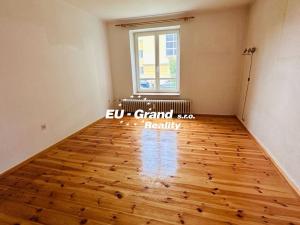 Prodej bytu 2+1, Ostrava - Poruba, Urxova, 60 m2