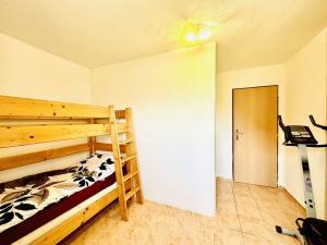 Prodej rodinného domu, Myslív, 66 m2