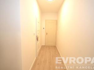Pronájem bytu 1+kk, Praha - Žižkov, Chlumova, 32 m2