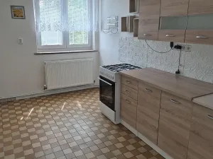 Pronájem bytu 2+1, Kladno, Vítězná, 57 m2