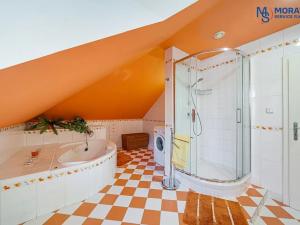 Prodej rodinného domu, Hlučín, 280 m2