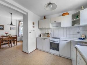 Prodej chalupy, Petrovice, 120 m2
