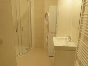 Pronájem bytu 1+kk, Zlín, Zelinova, 27 m2