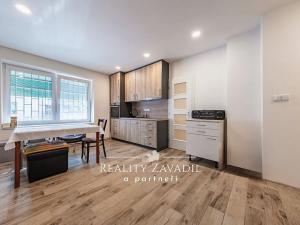 Prodej ubytování, Hovorčovice, Hlavní, 350 m2