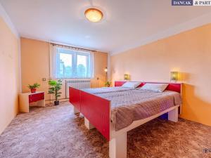 Prodej rodinného domu, Bruzovice, 260 m2