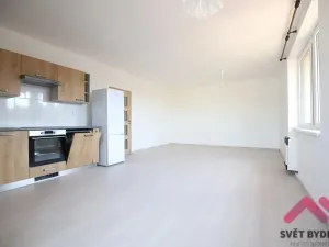 Pronájem bytu 1+kk, Praha - Hloubětín, Pokorného, 49 m2