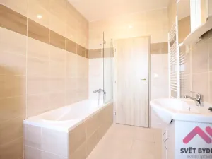 Pronájem bytu 1+kk, Praha - Hloubětín, Pokorného, 49 m2