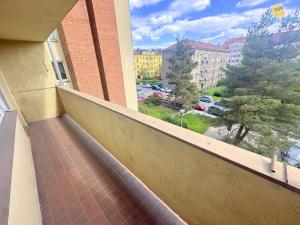 Pronájem bytu 2+kk, Praha - Žižkov, Nad Ohradou, 45 m2