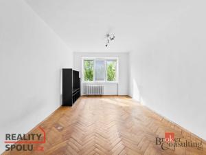 Prodej bytu 2+1, Hradec Králové - Slezské Předměstí, třída SNP, 55 m2