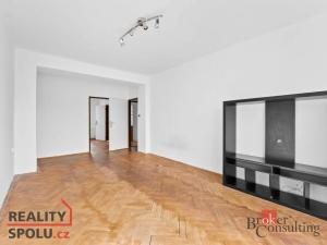 Prodej bytu 2+1, Hradec Králové - Slezské Předměstí, třída SNP, 55 m2