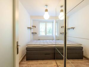 Prodej bytu 3+kk, Praha - Košíře, Karenova, 47 m2