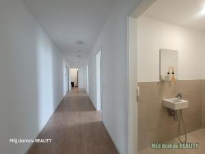 Pronájem bytu 4+kk, Praha - Chodov, Bachova, 100 m2