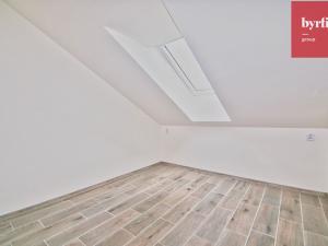 Pronájem bytu 3+1, Uhlířov, 75 m2