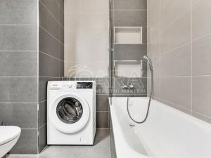 Pronájem bytu 2+kk, Praha - Třebonice, Thomasova, 46 m2