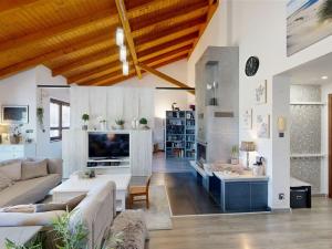 Prodej rodinného domu, Beroun - Beroun-Zavadilka, Cajthamlova, 550 m2