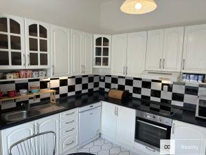 Prodej bytu 3+kk, Hradec Králové - Pražské Předměstí, Puškinova, 54 m2