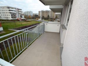 Pronájem bytu 2+kk, Praha - Háje, Loosova, 52 m2
