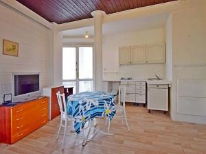 Pronájem bytu 1+kk, Praha - Hlubočepy, Pod Ateliéry, 45 m2