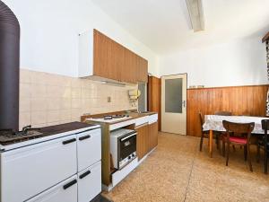 Prodej rodinného domu, Lažánky, 170 m2