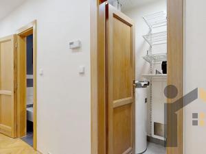 Pronájem bytu 4+kk, Praha - Smíchov, Na Valentince, 132 m2