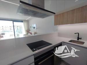 Prodej bytu 4+kk, Denia, Španělsko, 75 m2