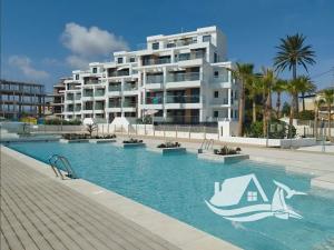 Prodej bytu 4+kk, Denia, Španělsko, 75 m2