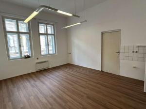 Pronájem kanceláře, Trutnov - Střední Předměstí, Národní, 172 m2