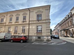 Pronájem kanceláře, Trutnov - Střední Předměstí, Národní, 172 m2