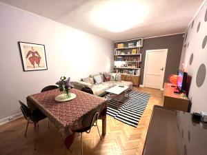 Pronájem bytu 3+1, Praha - Vokovice, Alžírská, 75 m2
