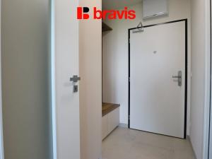 Pronájem bytu 1+kk, Brno, Bohunická, 35 m2