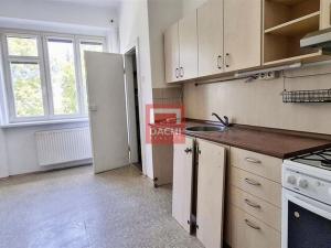 Pronájem bytu 2+1, Olomouc, Dobrovského, 75 m2