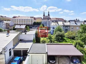 Pronájem bytu 2+1, Olomouc, Dobrovského, 75 m2