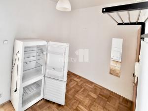 Pronájem bytu 2+kk, Praha - Dejvice, Vostrovská, 42 m2