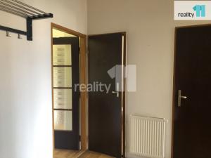 Pronájem bytu 2+kk, Praha - Dejvice, Vostrovská, 42 m2