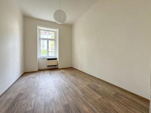 Pronájem bytu 2+kk, Praha - Dejvice, Srbská, 43 m2
