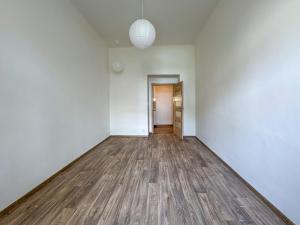 Pronájem bytu 2+kk, Praha - Dejvice, Srbská, 43 m2